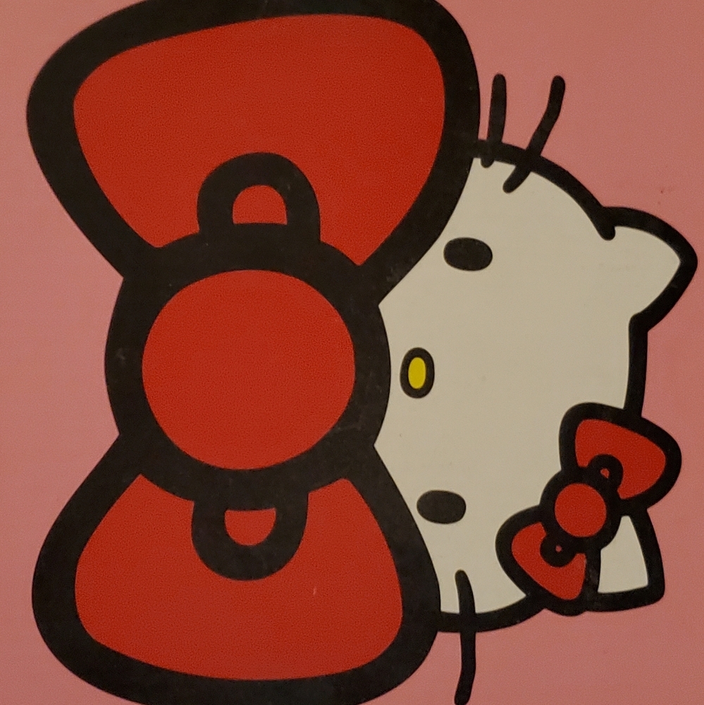Hello Kitty Converse